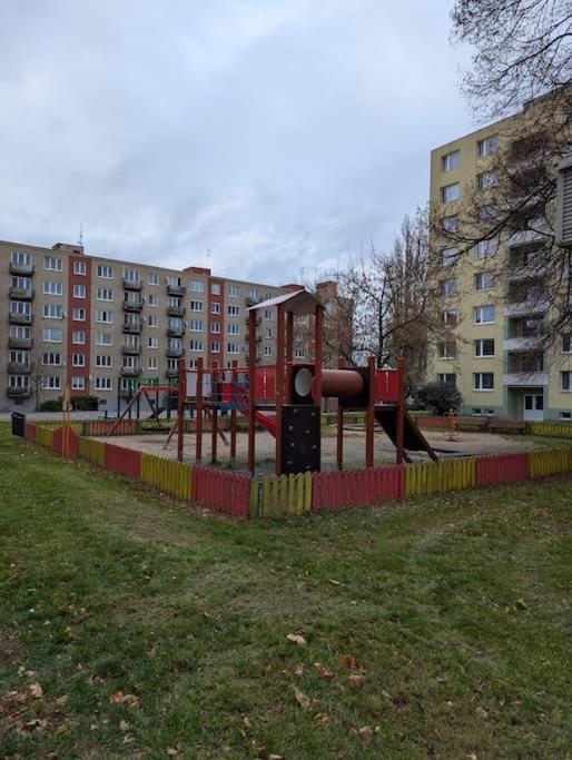 Cool Apartment Znojmo Exterior foto